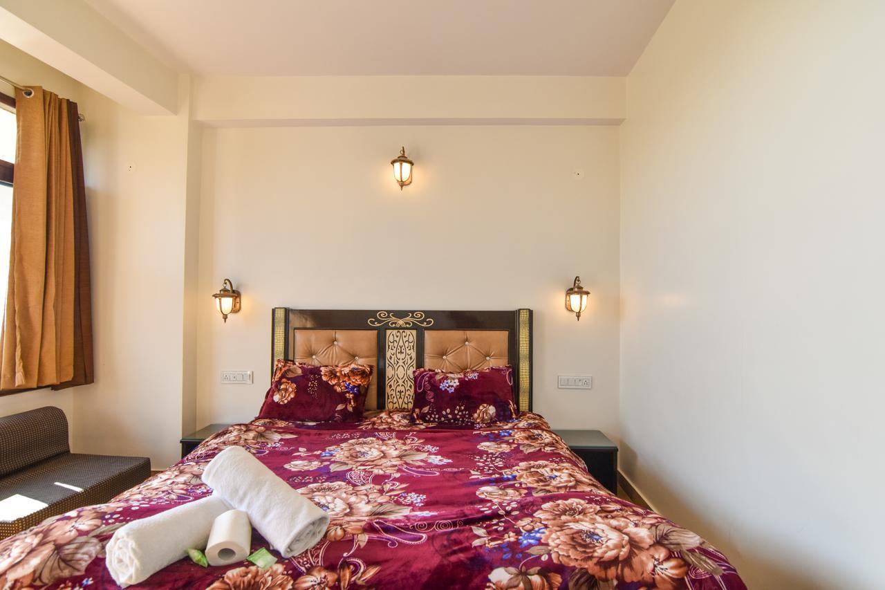 Dhanlaxmi Apartments Shimla Bagian luar foto