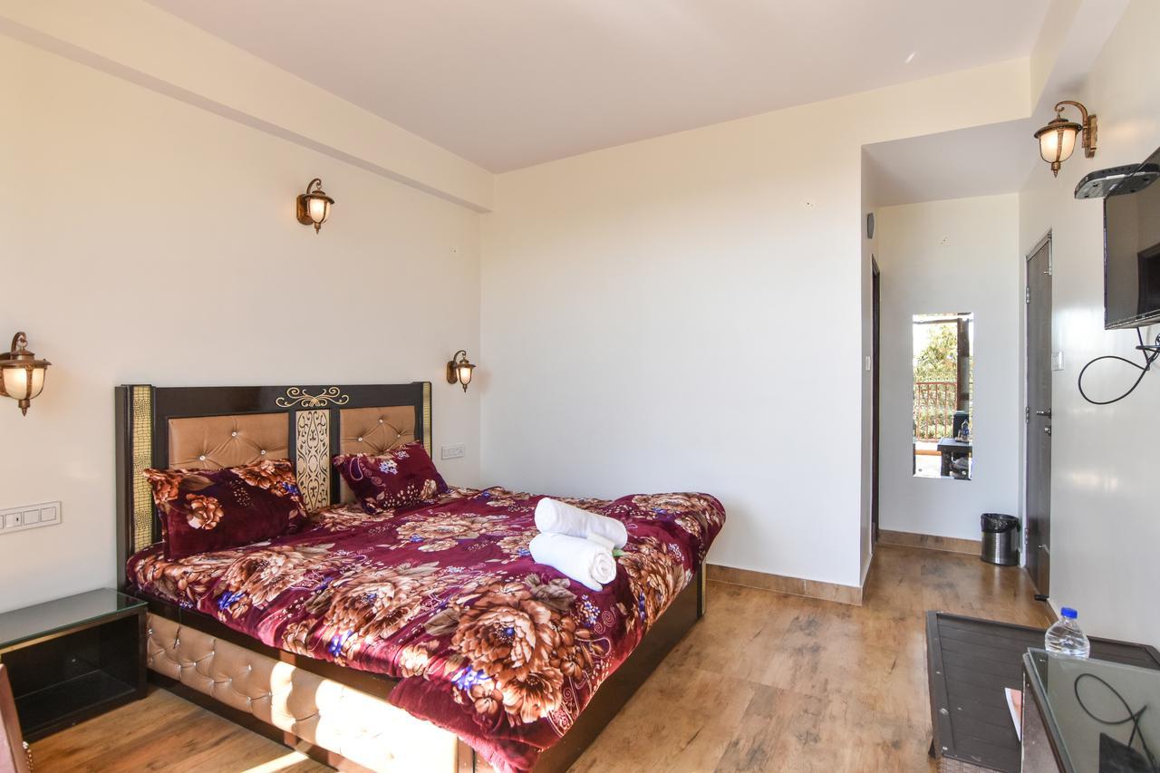 Dhanlaxmi Apartments Shimla Bagian luar foto