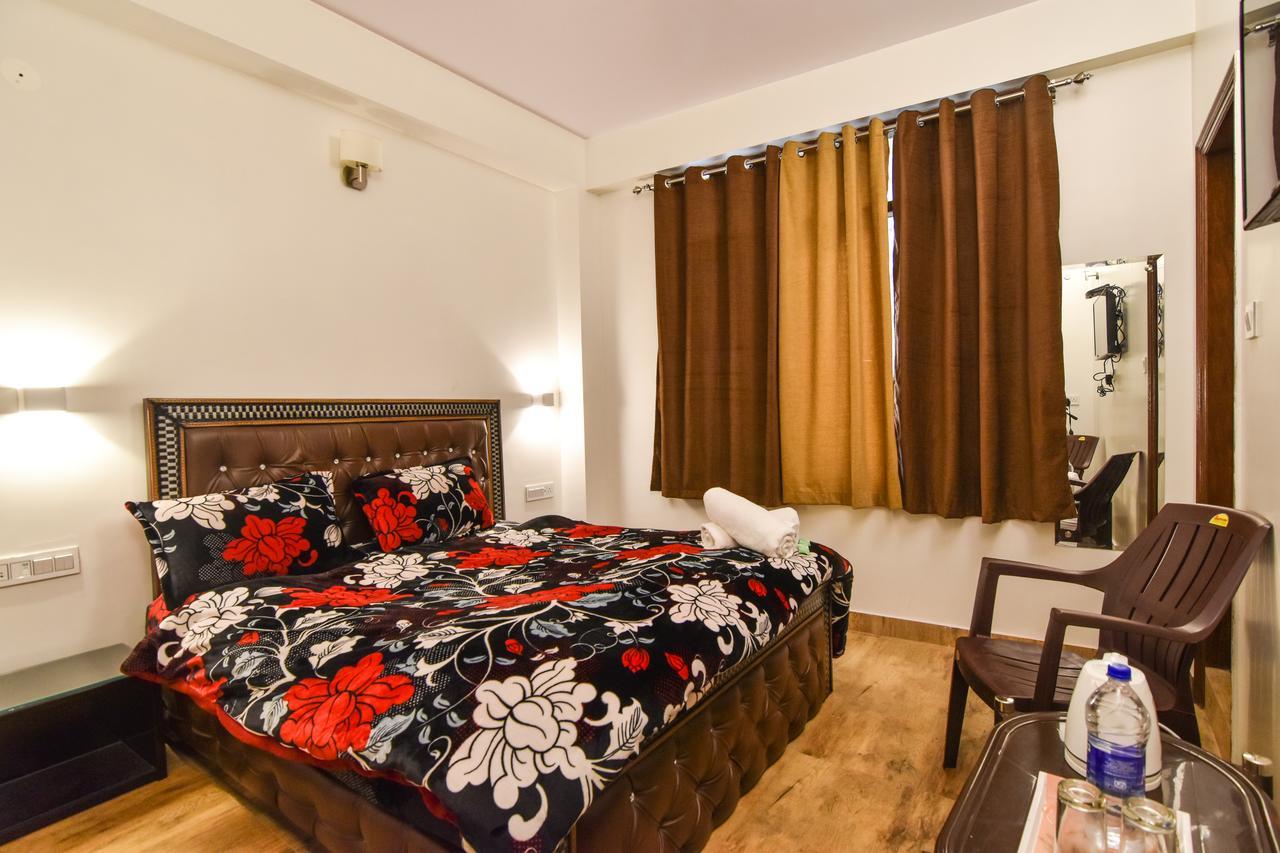 Dhanlaxmi Apartments Shimla Bagian luar foto